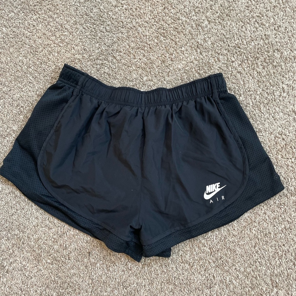 Nike air shorts, size Large. Never worn